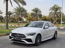 Mercedes-Benz C-Class C260 L full